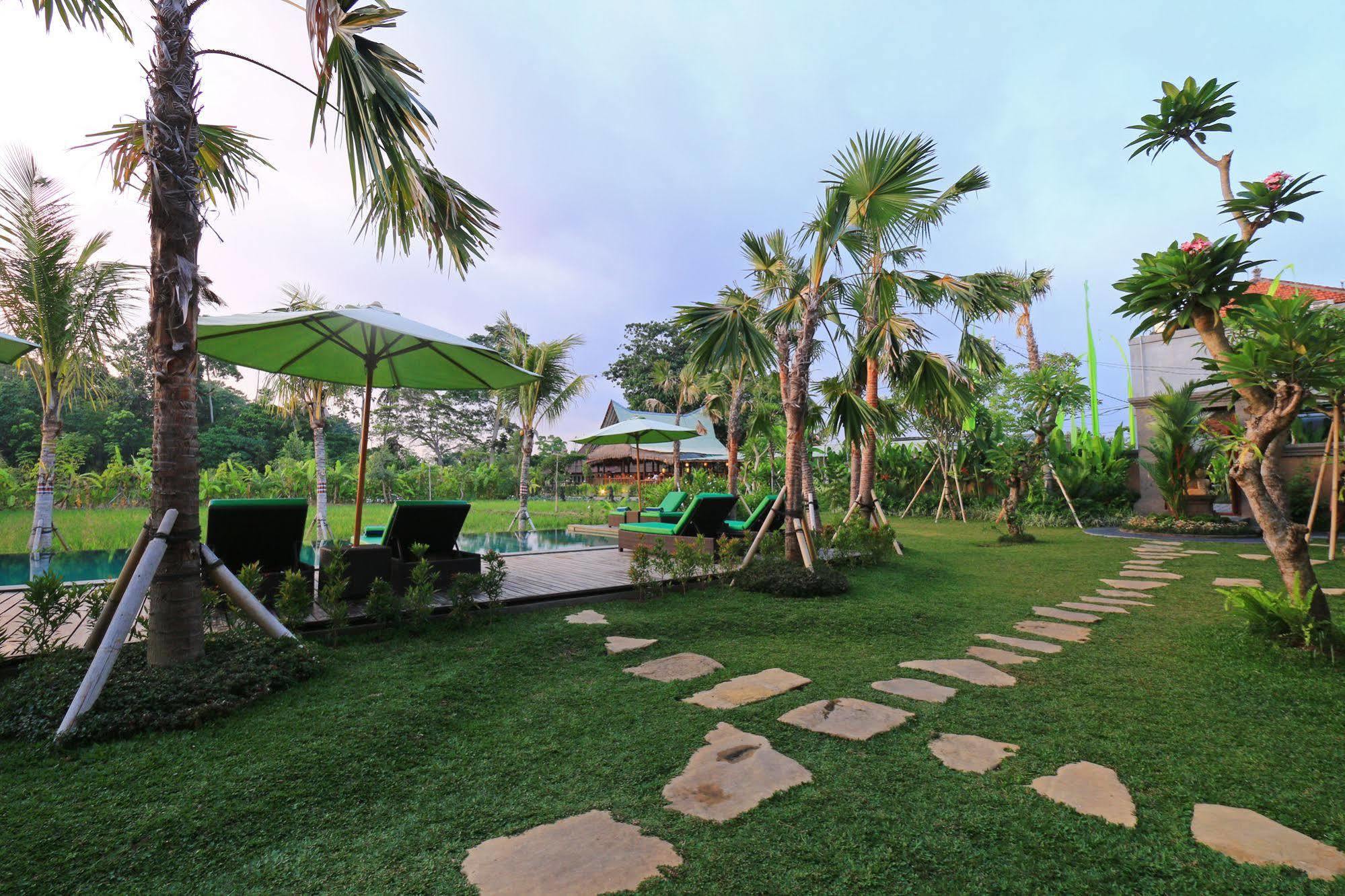 Ubud Tropical Garden Hotel Exterior photo